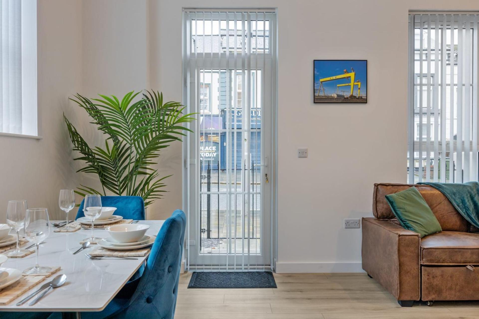 Contemporary 2 Bed Apartment -Belfast East Village Esterno foto