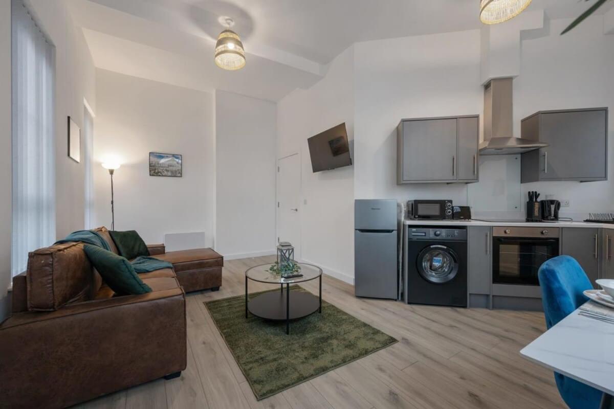 Contemporary 2 Bed Apartment -Belfast East Village Esterno foto