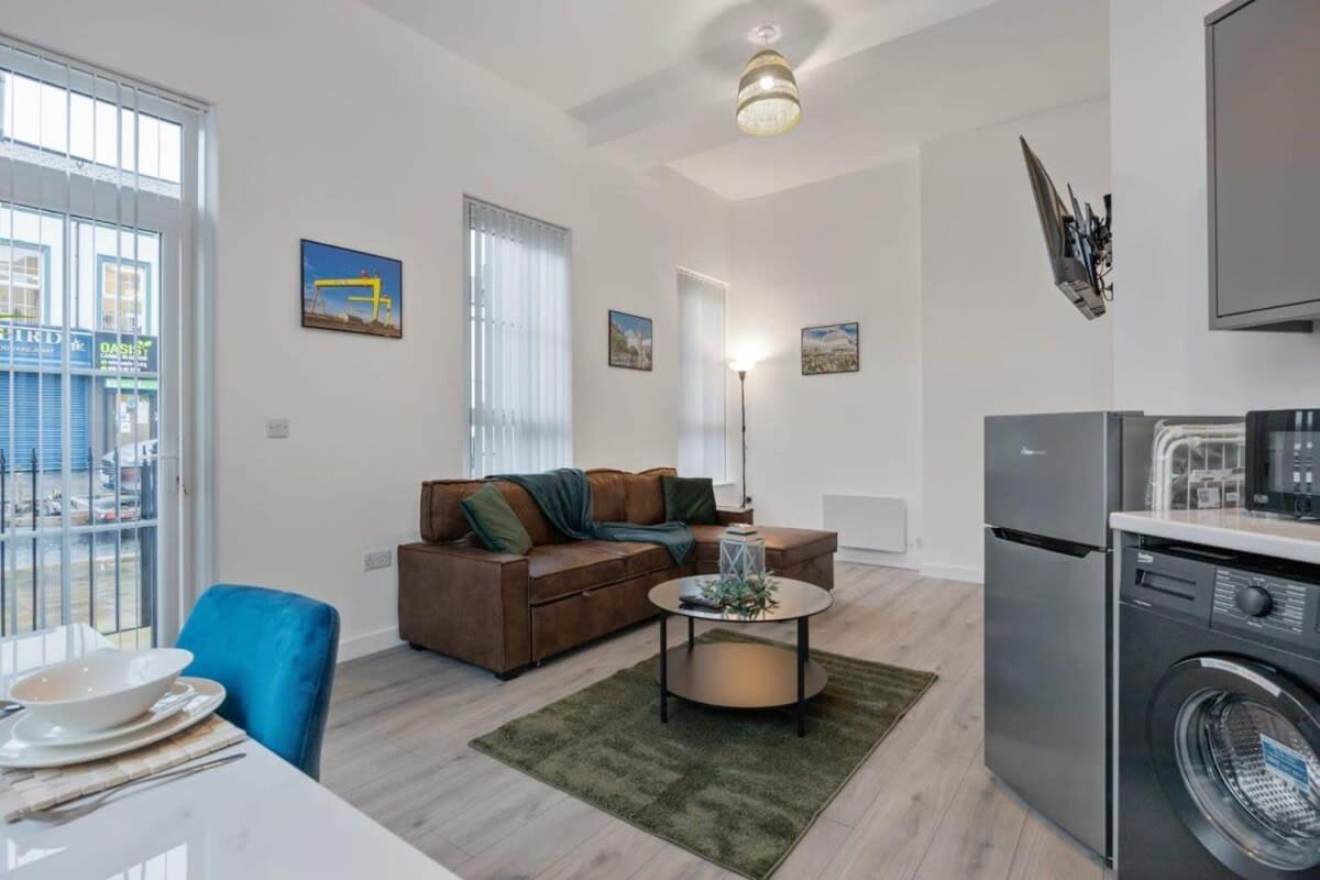 Contemporary 2 Bed Apartment -Belfast East Village Esterno foto