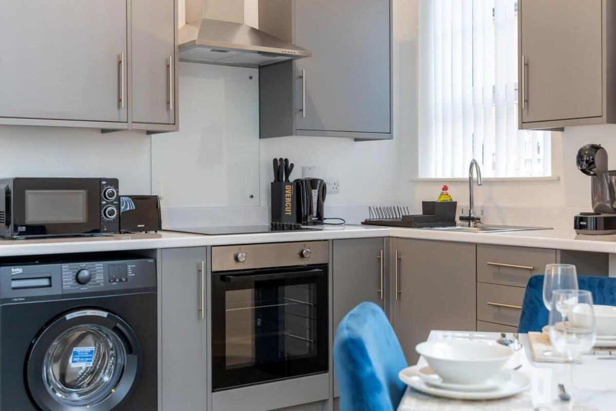 Contemporary 2 Bed Apartment -Belfast East Village Esterno foto